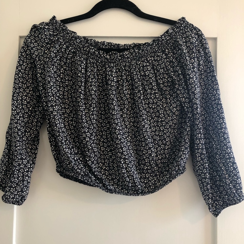 Cropped Brandy Melville Long-Sleeve